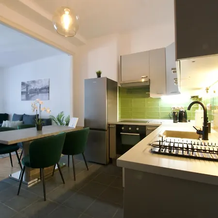 Premium By Hi5- Spot Apartment Budapest