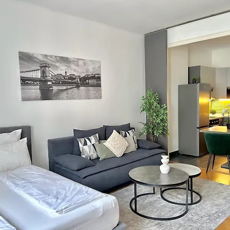 Premium By Hi5- Spot Apartment Budapest